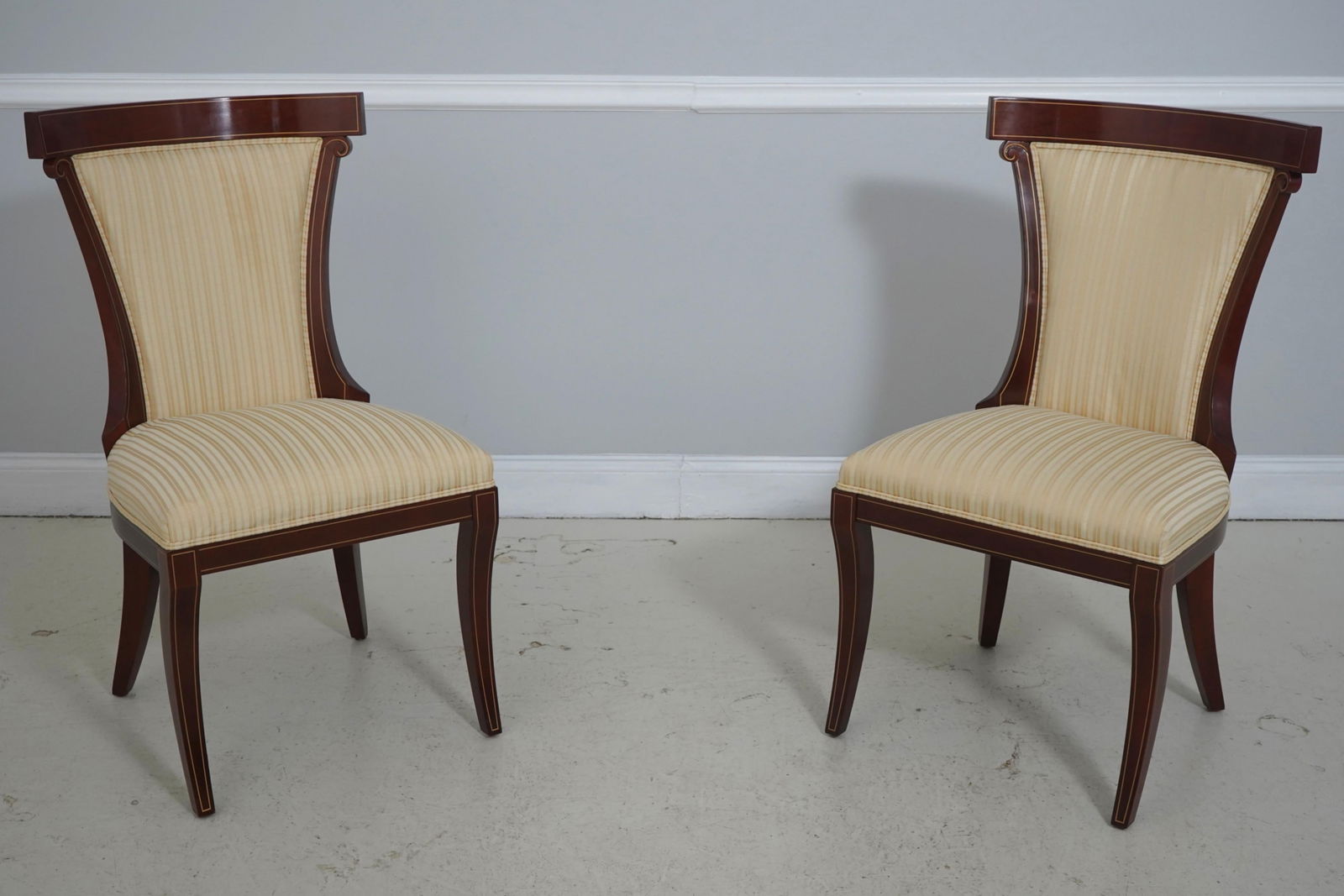 Set of 8 John Widdicomb Neoclassical Klismos Dining Room Chairs - 13