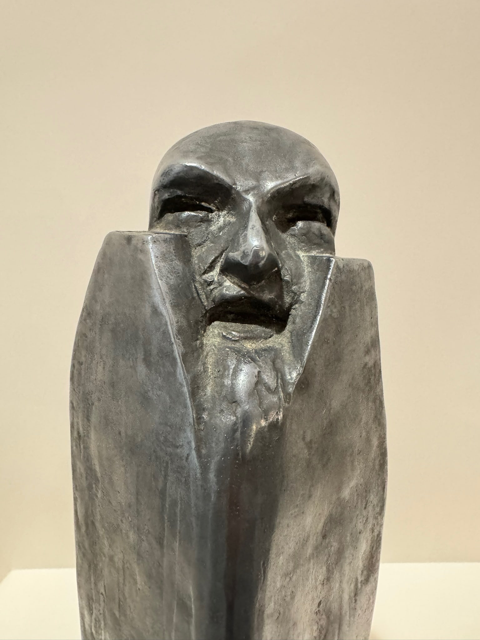 Mid 20th Century Larry Mohr Signed Bronze Figurative Sculpture Tall Abstract Modernist Form on Base - 7