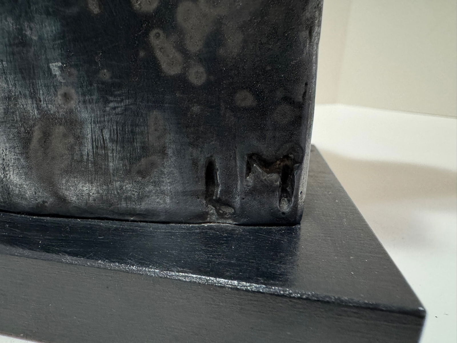 Mid 20th Century Larry Mohr Signed Bronze Figurative Sculpture Tall Abstract Modernist Form on Base - 8