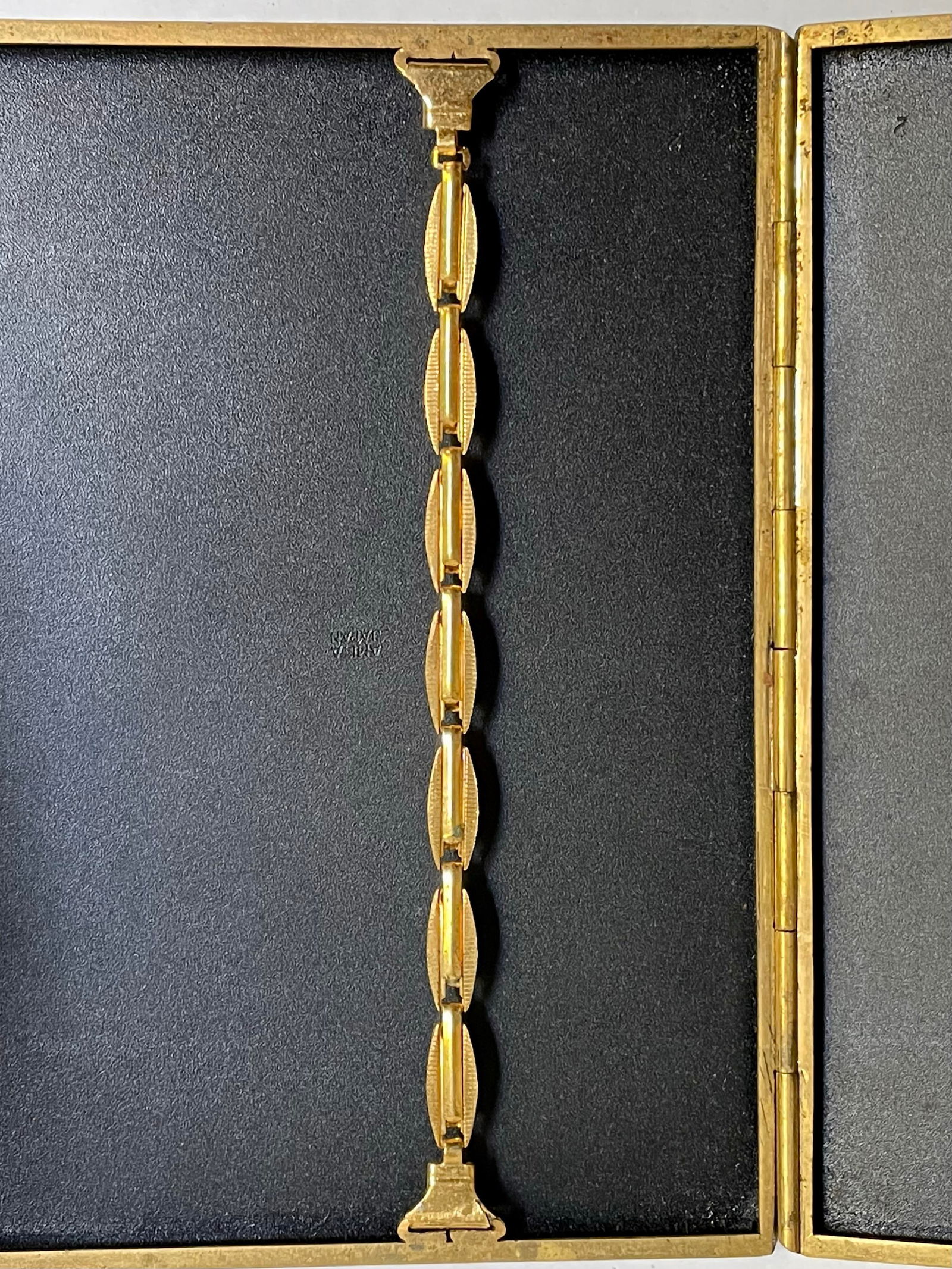 Mid 20th Century Japanese Kyoto Damascene Tiger Card Mixed Metal Case Amita Japan - 9