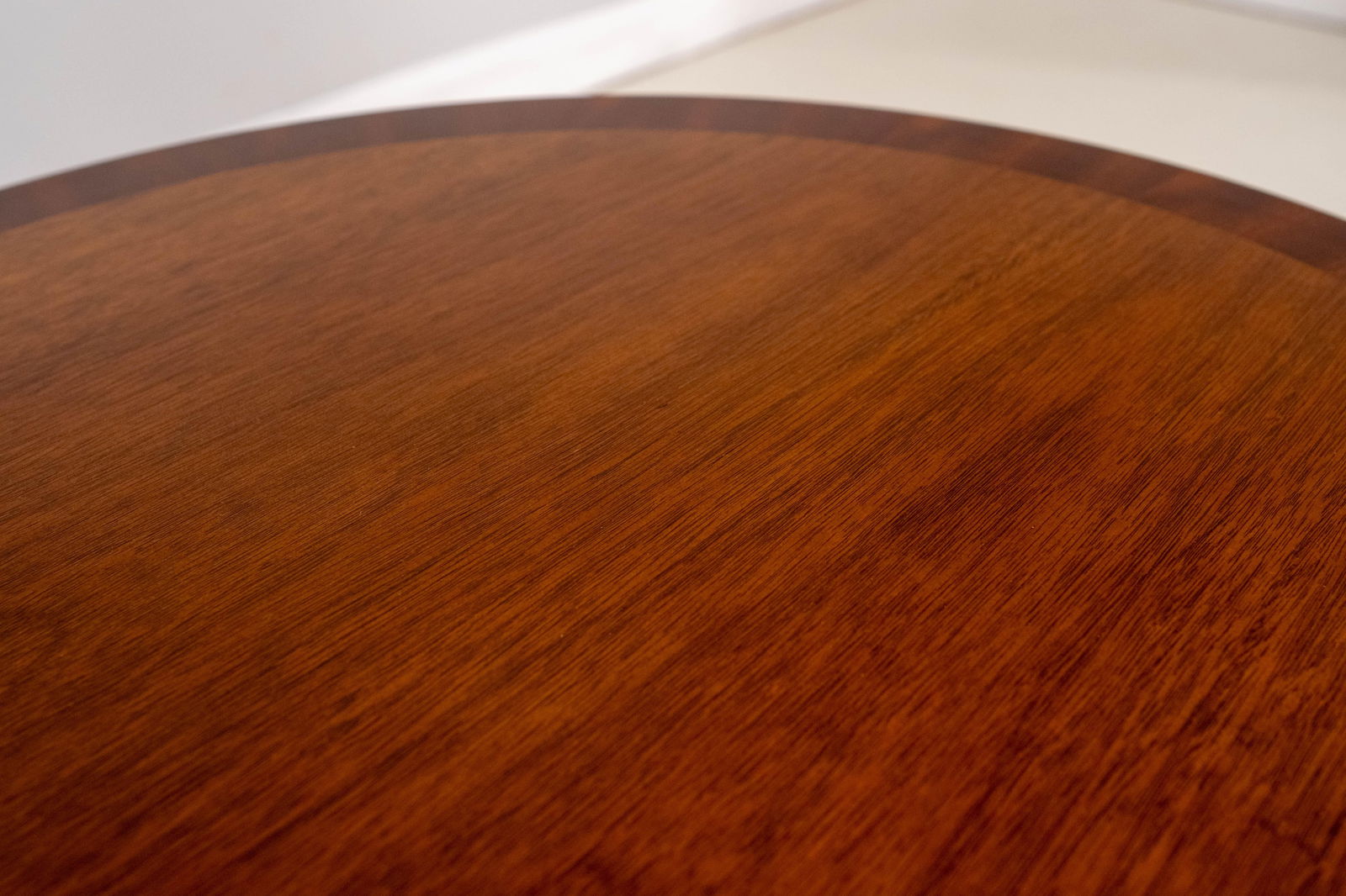 Council Mahogany One-Drawer Round Drum End Table - 12