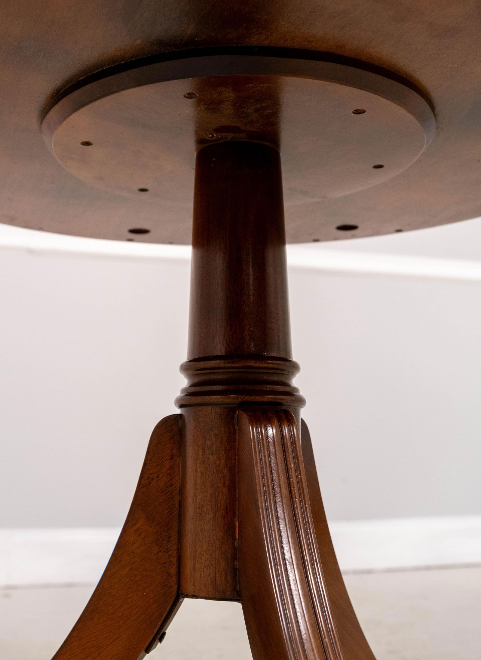 Council Mahogany One-Drawer Round Drum End Table - 15