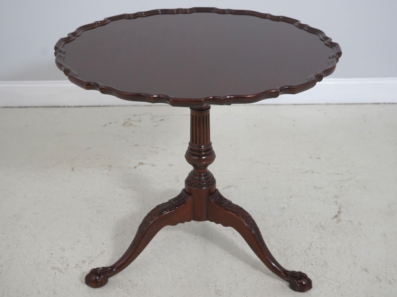 Baker Mahogany Round Tilt-Top Piecrust Table - 3