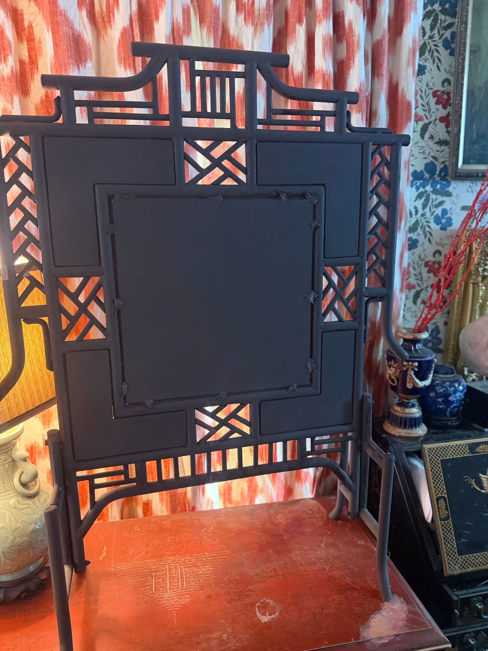1960s Wrought Iron Chinoiserie Mirrored Fire Screen - 13