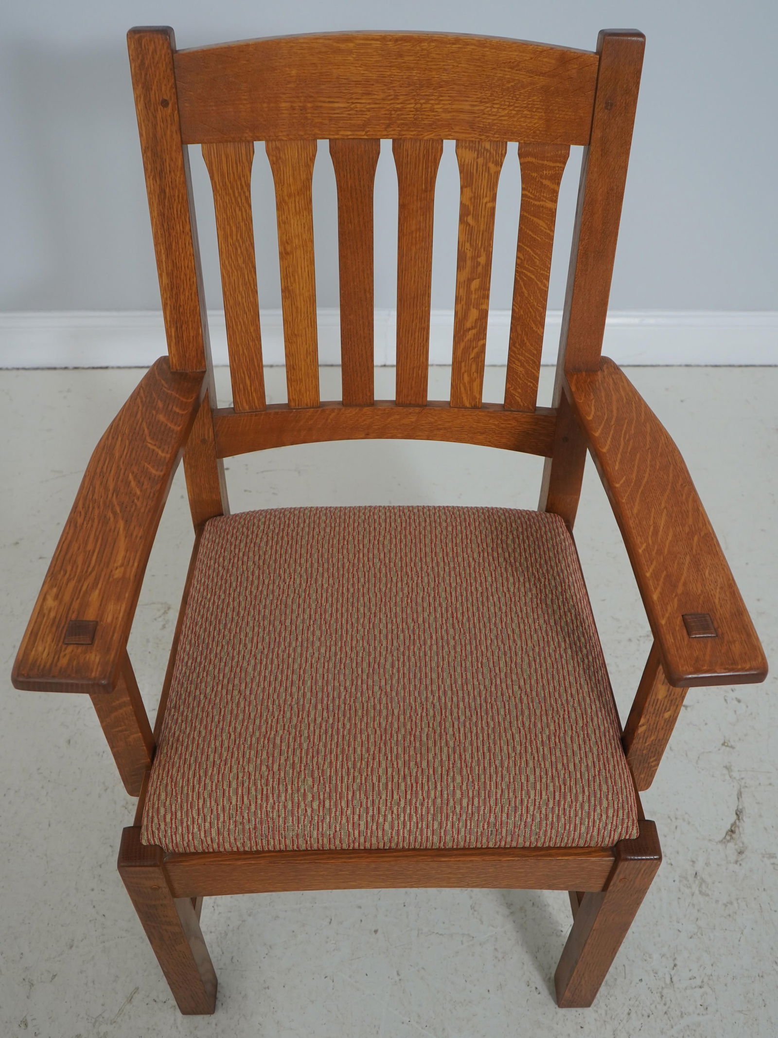 Pair of Stickley Mission Oak Cottage Armchairs - 2