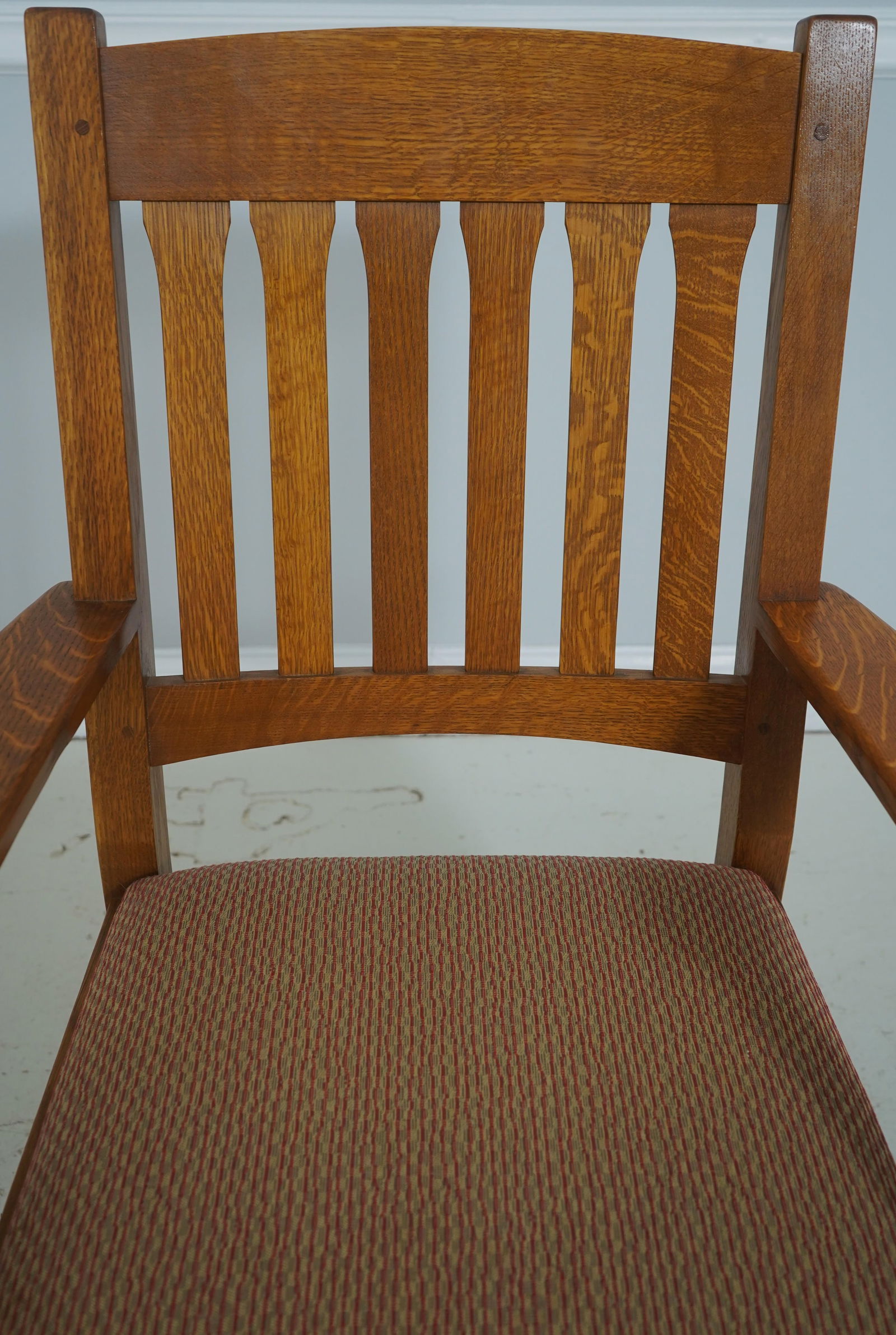 Pair of Stickley Mission Oak Cottage Armchairs - 7