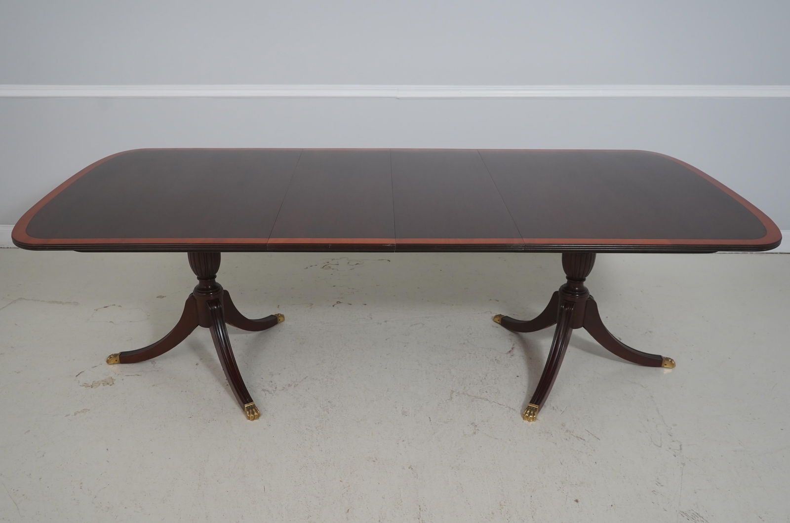 Stickley Mahogany Banded Dining Room Table - 9