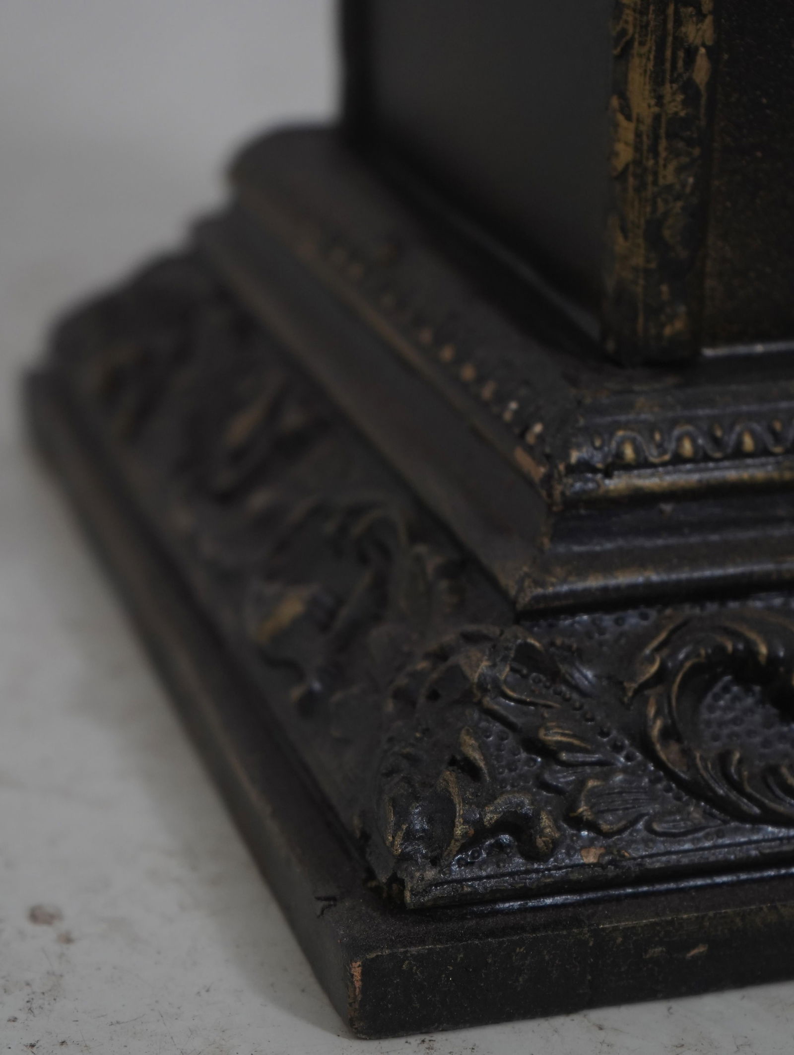 Pair of Decorative Display Pedestal Plant Stands - 5