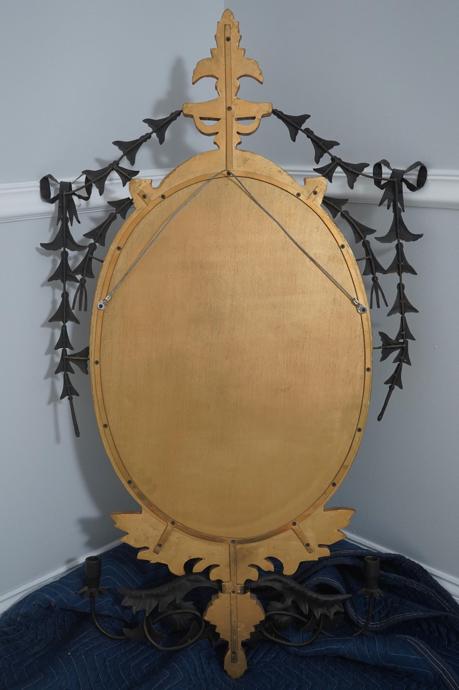 Pair of Baroque-Style Toleware Metal and Giltwood Mirrors With Sconces - 13