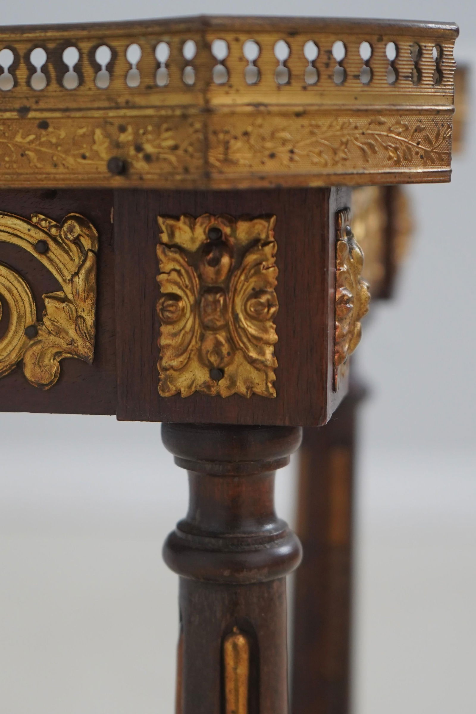 Vintage French Louis XVI Marble Top and Brass Lamp Table Plant Stand - 7