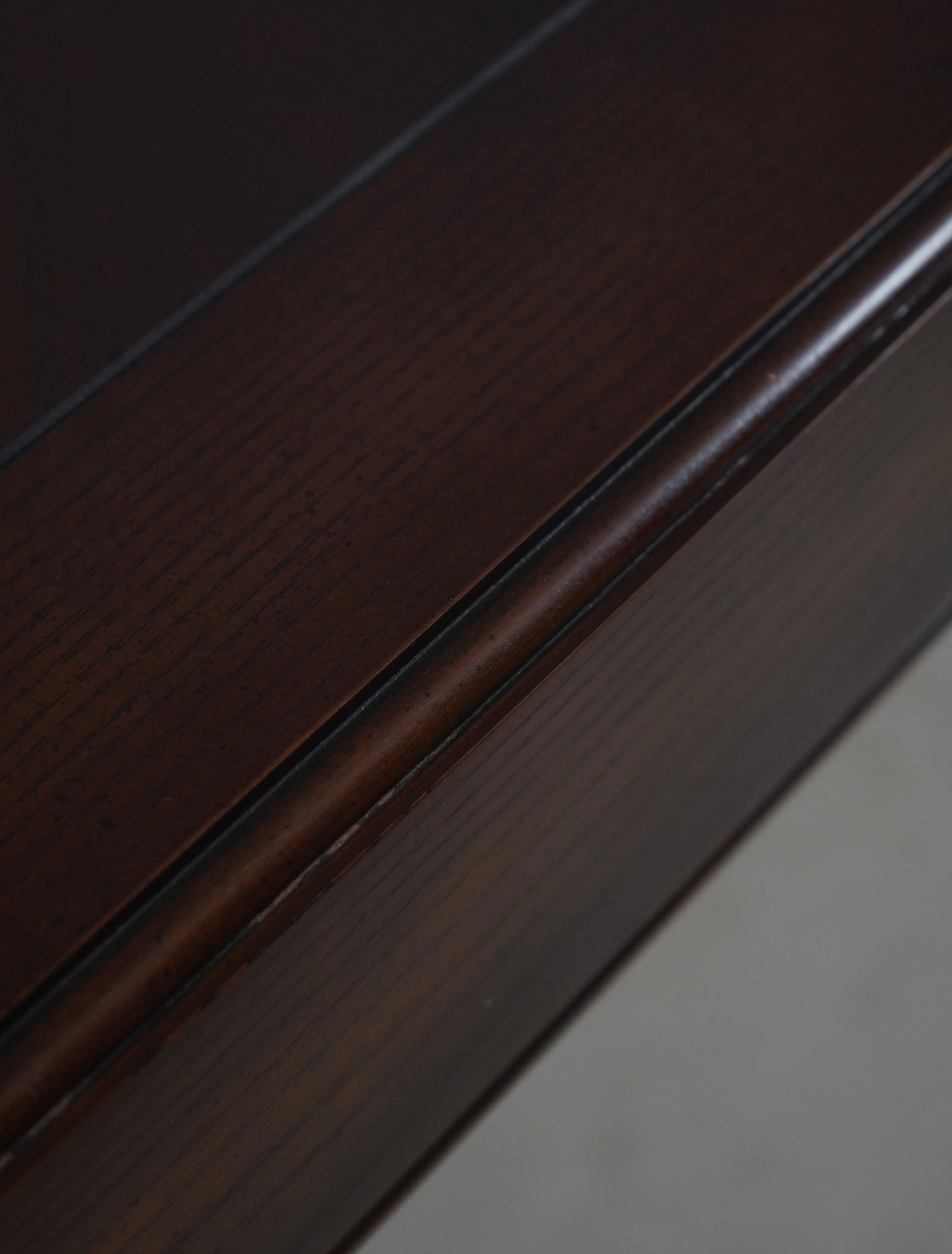 Baker Oak Dining Table With Two Leaves - 14