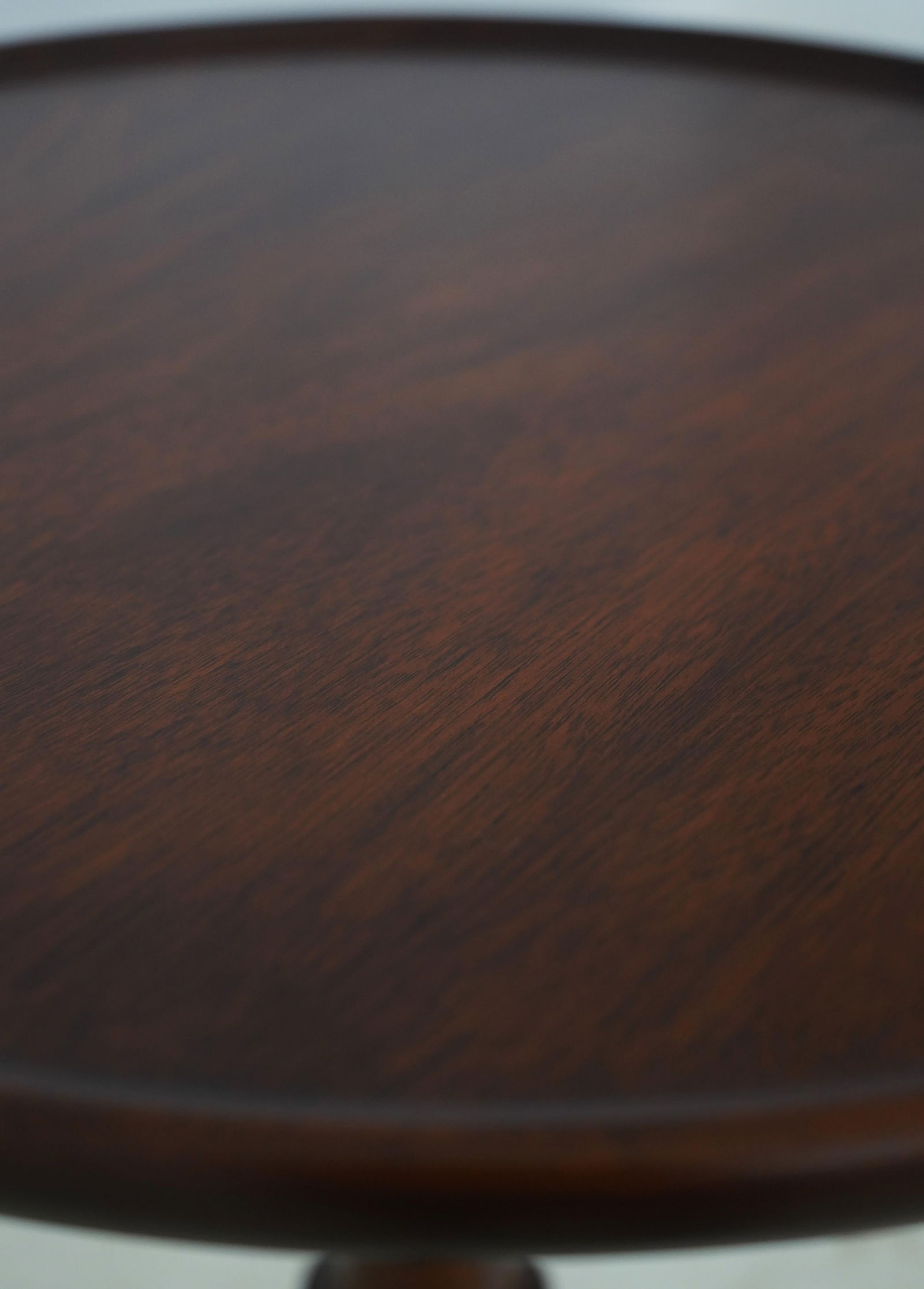 Henkel Harris Mahogany Round Pedestal Side Table Candle Stand - 10