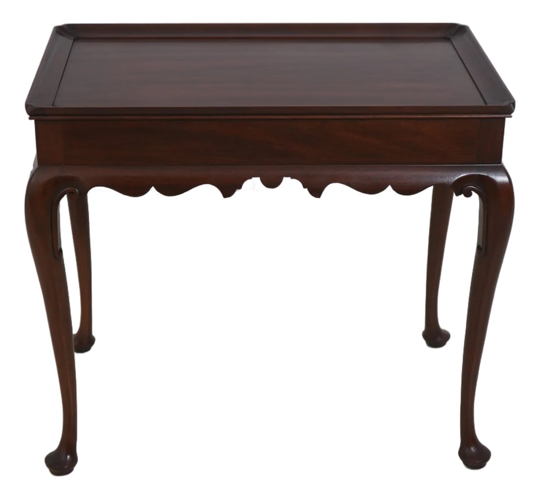 Henkel Harris Mahogany Queen Anne Style Tea Table (1 of 18)
