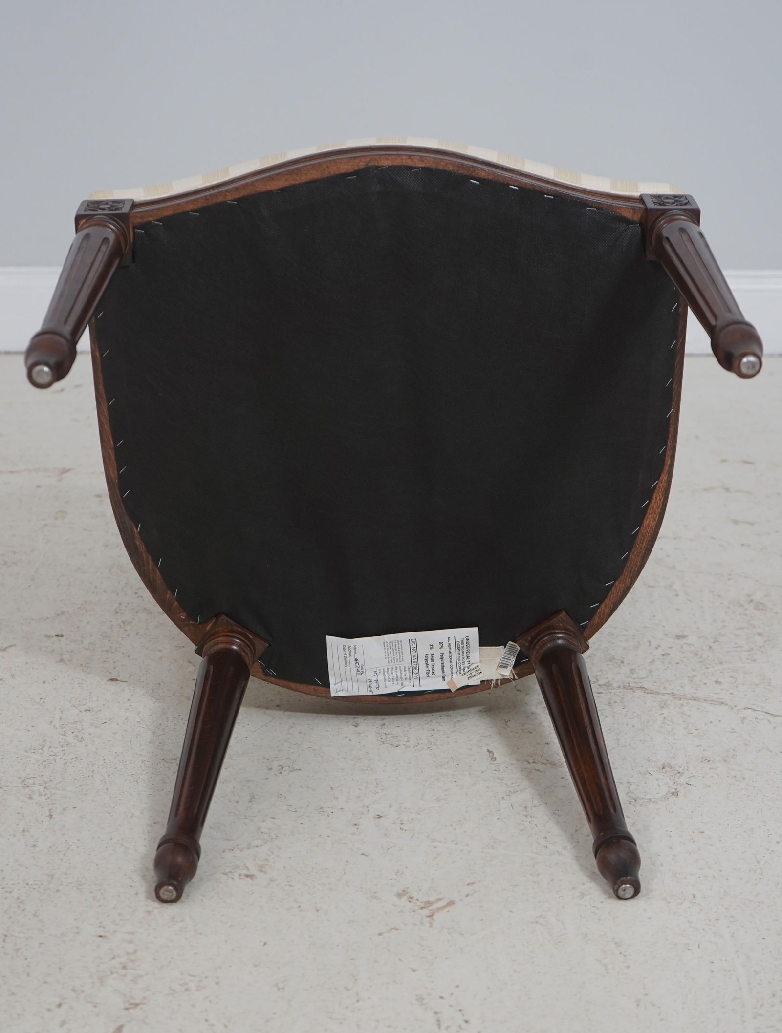 Set of 8 Stickley Oval Back Louis XV Mahogany Dining Chairs - 17