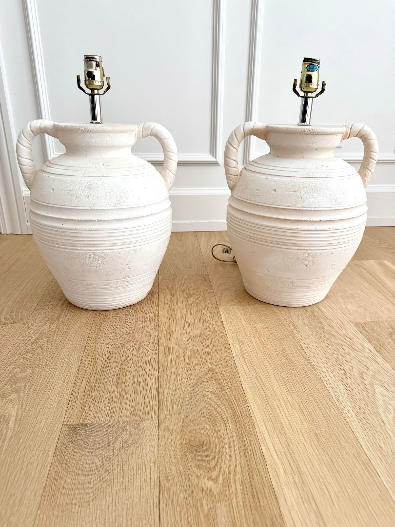 Rare Signed Sculptural, Hand-Made Danish Plaster Amphora Table Lamps by S + Mind, 1987, a Pair - 3