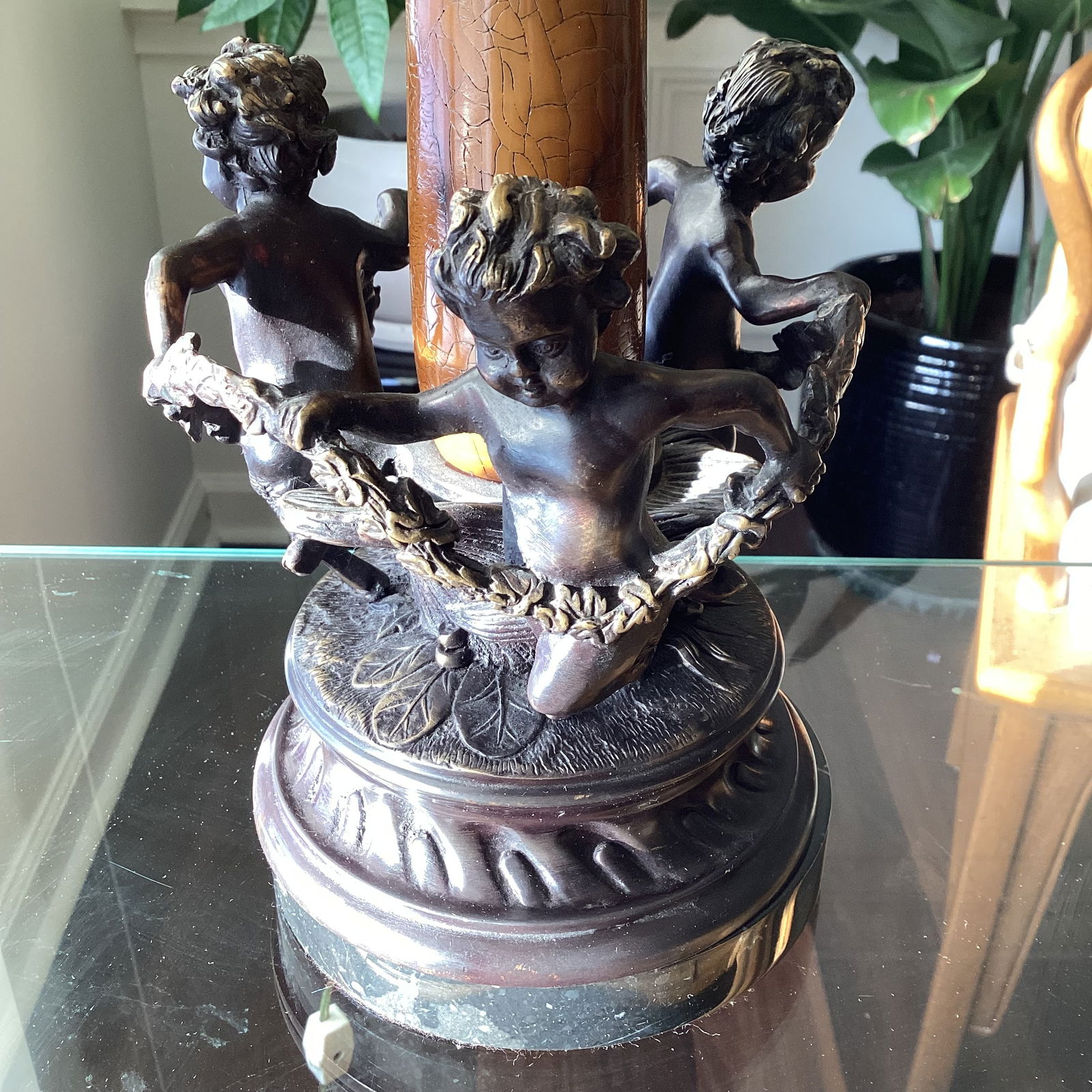Late 20th Century Sarreid Ltd. Cherub Bronze Table Lamp With Parchment Shade - 3