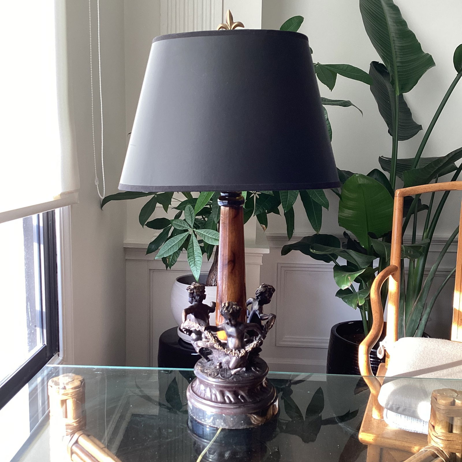 Late 20th Century Sarreid Ltd. Cherub Bronze Table Lamp With Parchment Shade - 4