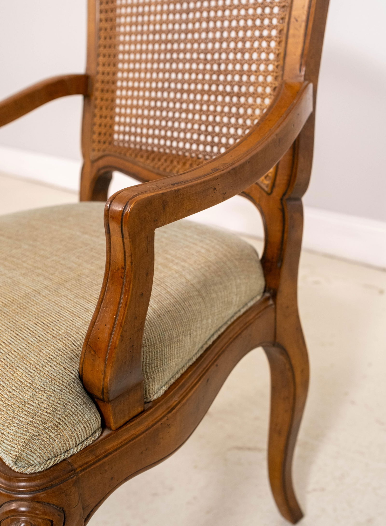 Set of 8 Baker Louis XV Walnut Cane Back Dining Chairs - 13