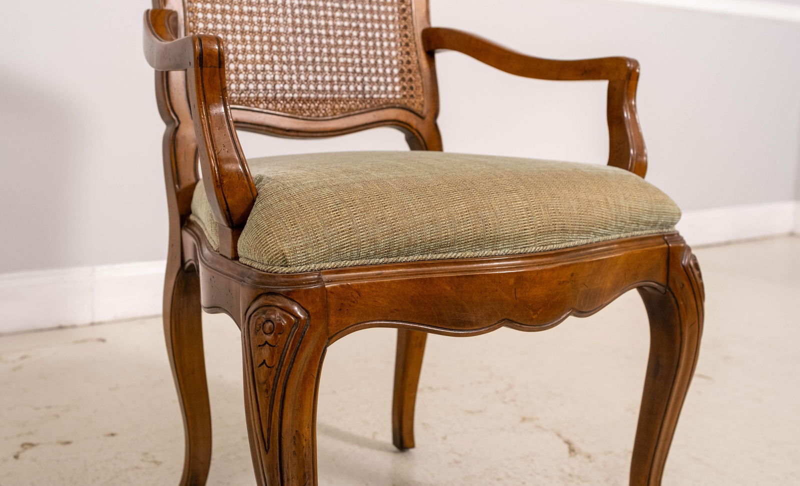 Set of 8 Baker Louis XV Walnut Cane Back Dining Chairs - 16