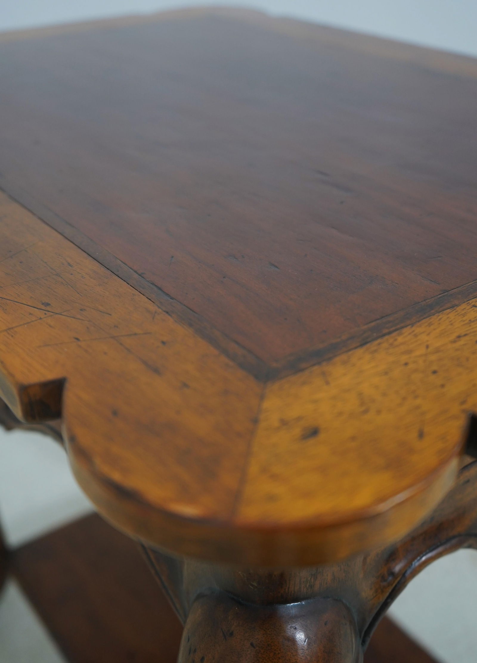 Henredon Mahogany French Provincial Side Table - 15