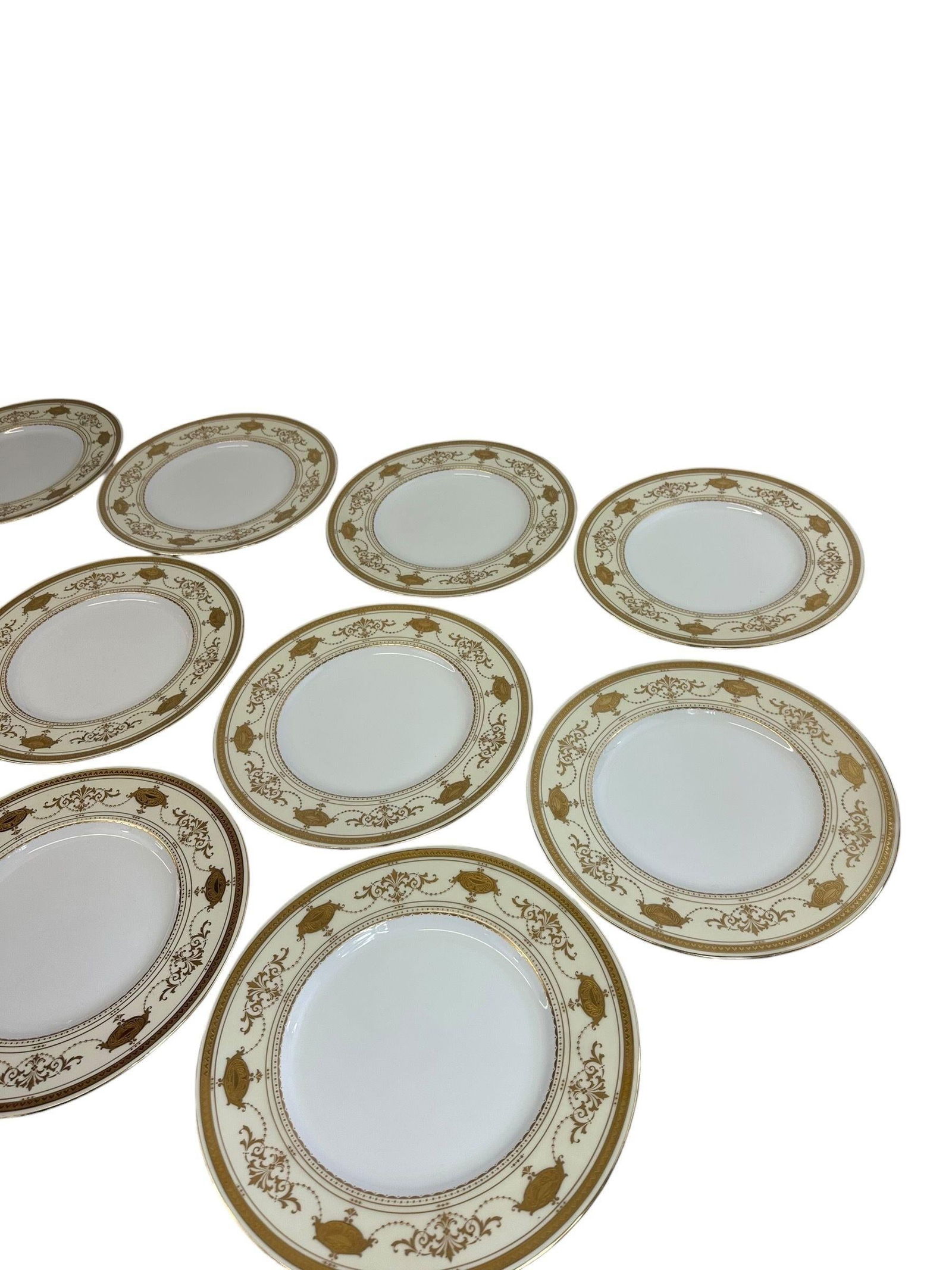 Early 20th Century 22k Gold Minton Gilt Porcelain Table Service - Nearly Complete Set for 12 - 47 Pi - 14