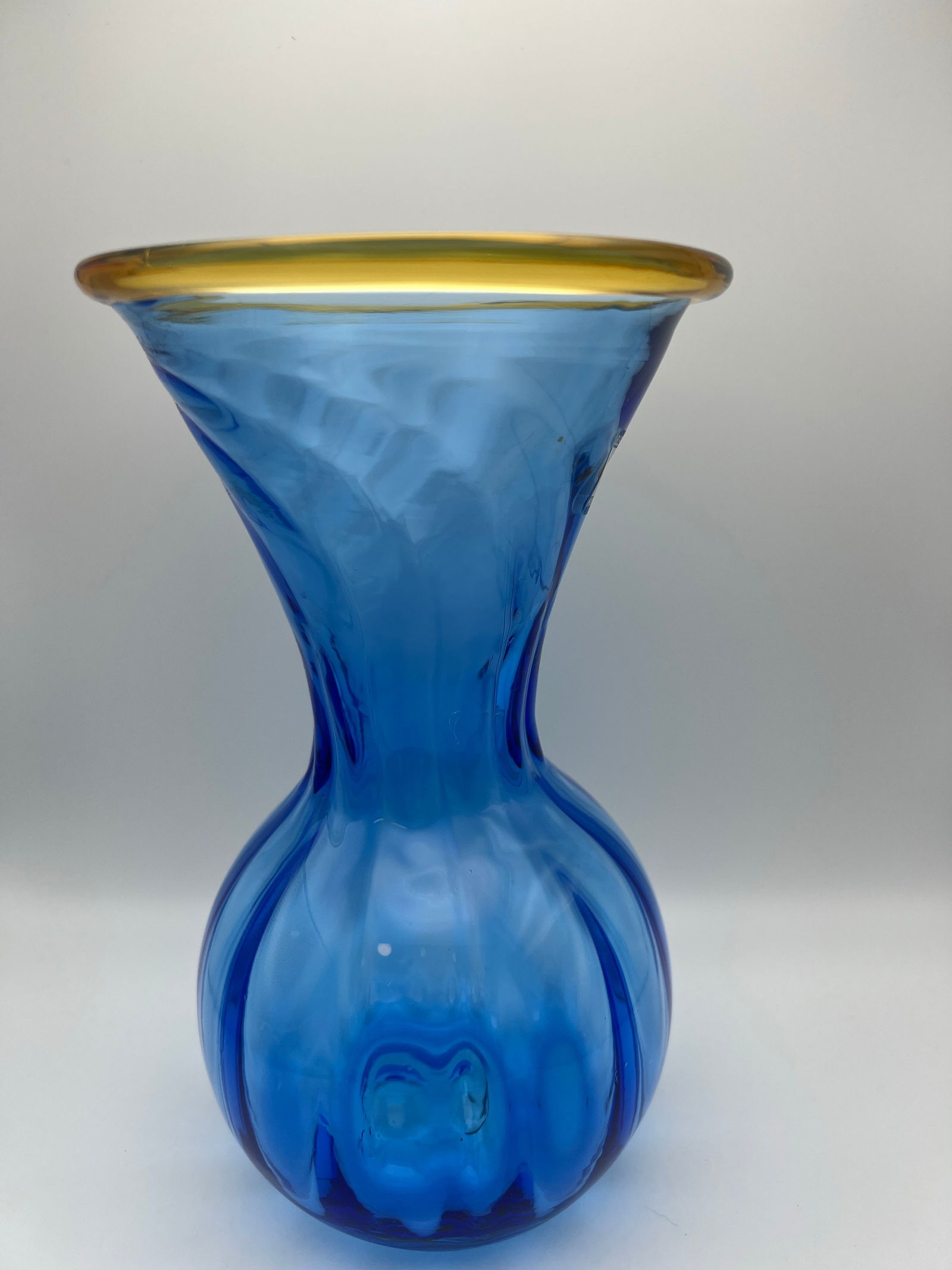 Vintage Blenko Hand-Blown Cobalt Blue Art Glass Vase With Amber Rim, Mid-Century Modern - 3