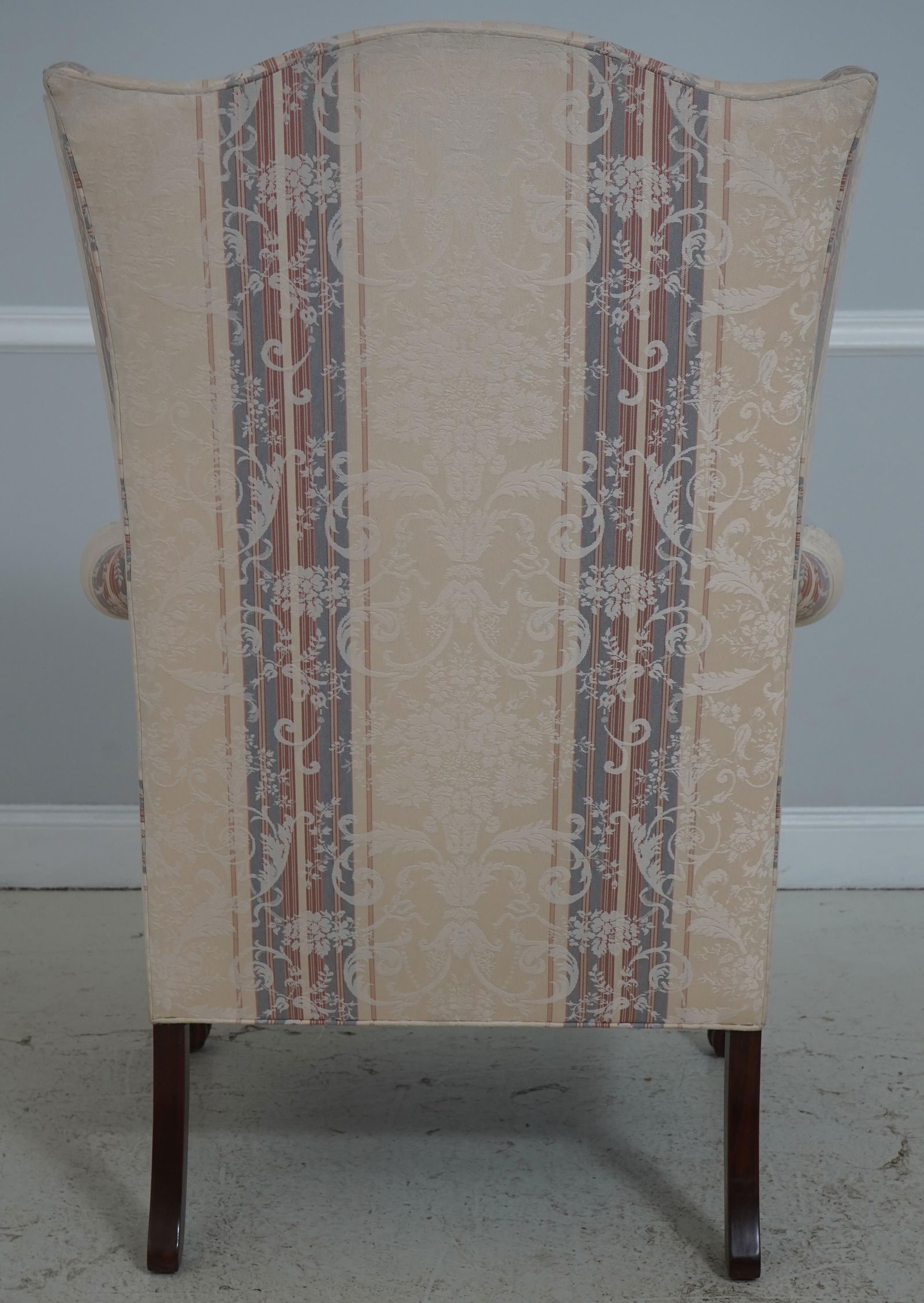 Southwood Clawfoot Mahogany Damask Wing Chair - 4