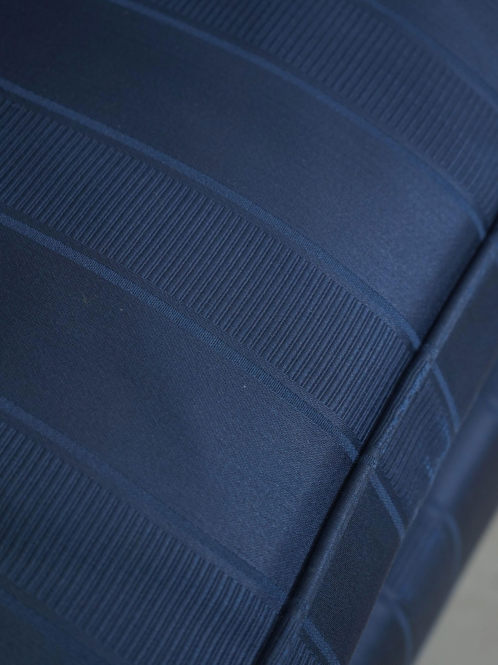 Southwood Blue Upholstered French Foot Mahogany Wing Chair - 10