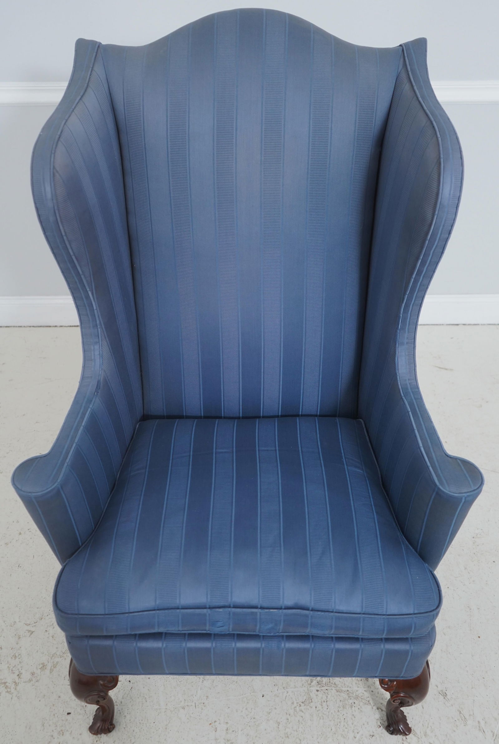 Southwood Blue Upholstered French Foot Mahogany Wing Chair - 2