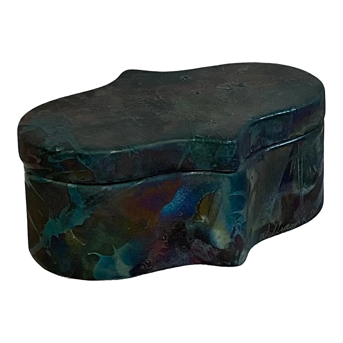 Late 20th Century William K Turner Raku Lava Art Pottery Lidded Box Signed: An original Raku fired art pottery box with lid,created and signed by William K. Turner. Dark green rustic in color with a hint of blue. This work of art is a unique piece of art, rare lidded box for