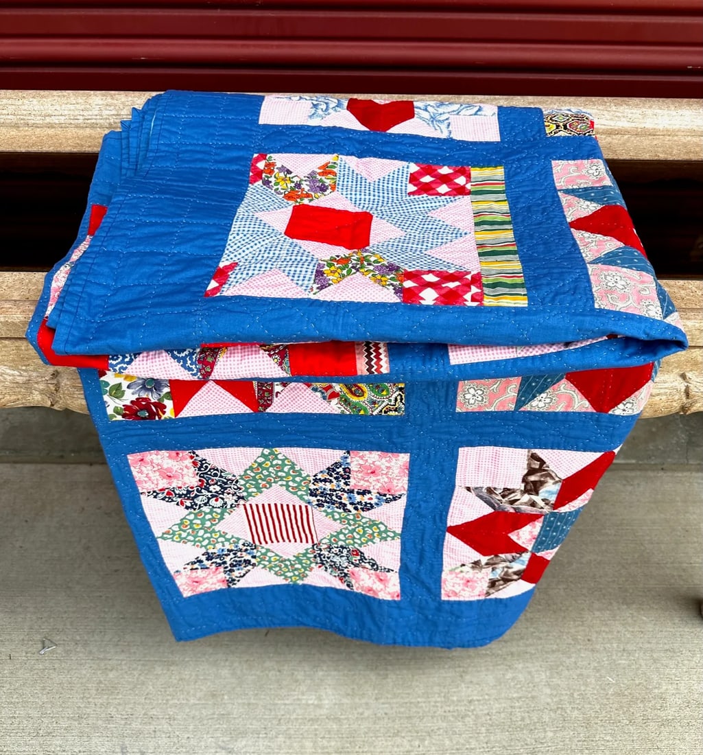 Vintage Handmade Blue Multi-Color Star Pattern Quilt - 4