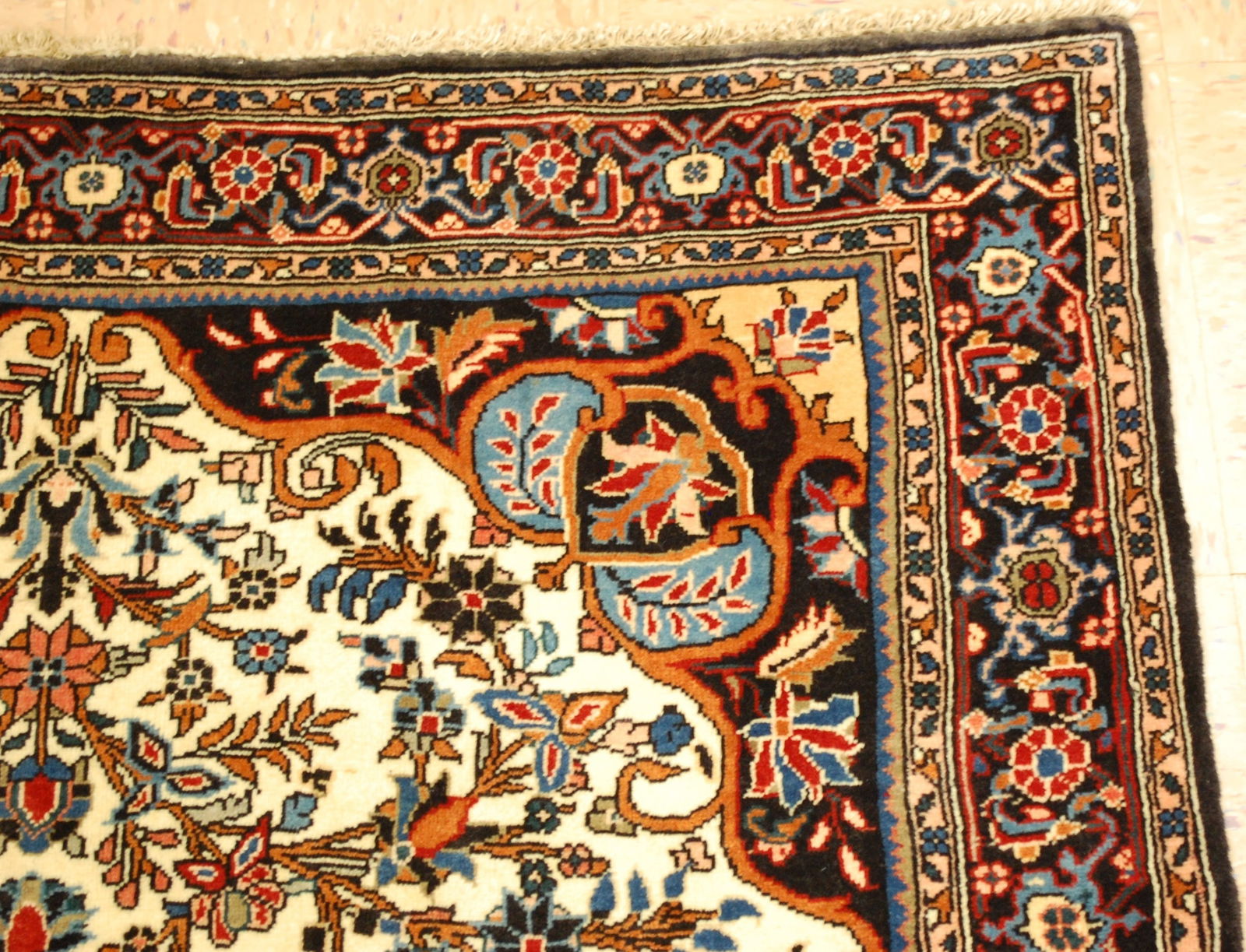 Persian BIJAR RUG, 3'9" x 5'2" - 5