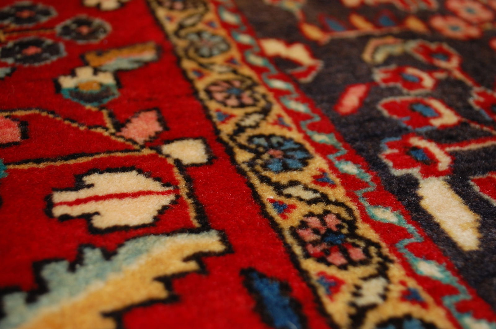 Persian SARUK FERAKHAN RUG 4'1" x 6'6" - 14