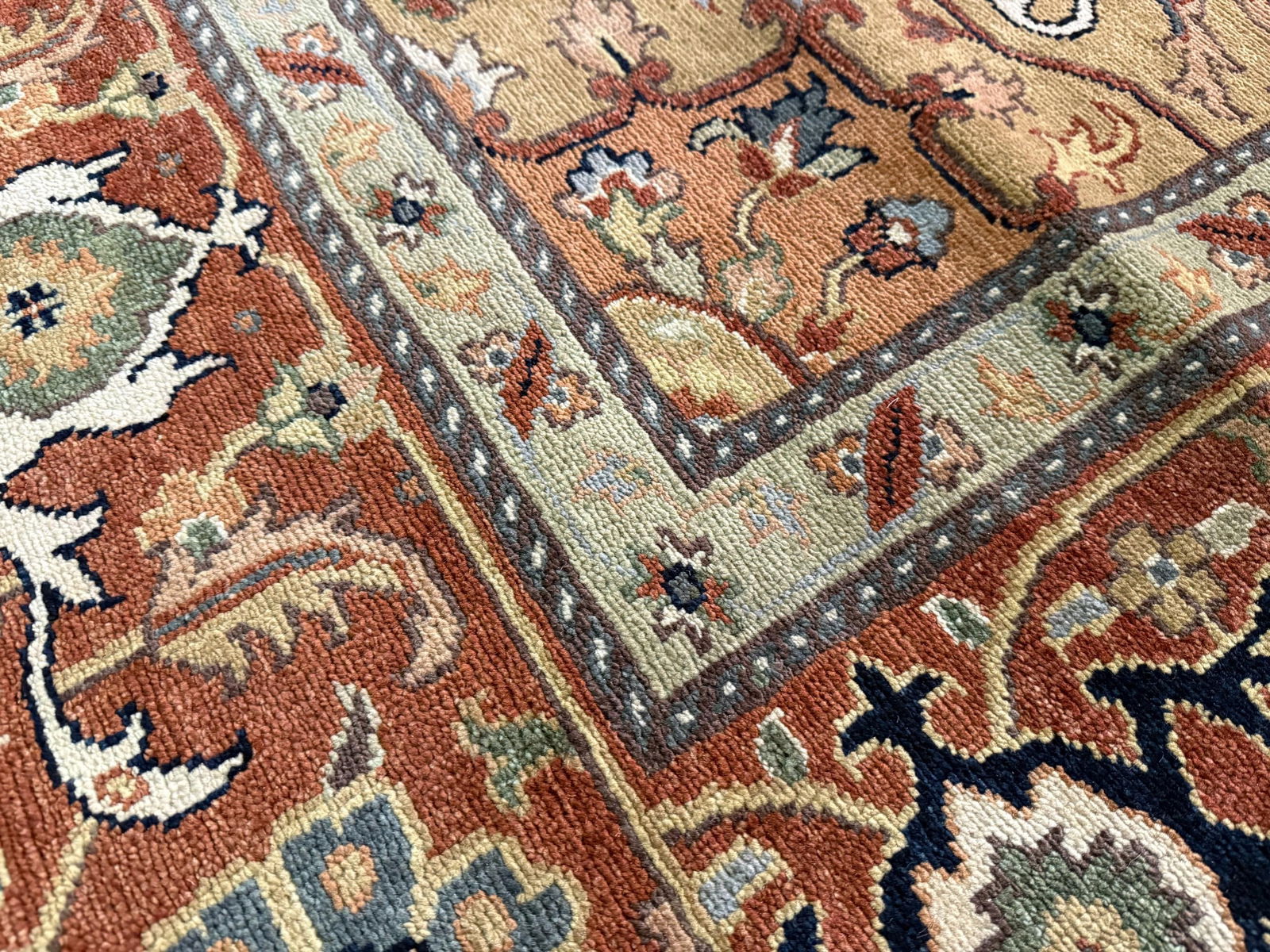 Auth Persian Masterpc Silk & Wool 6.8x10 - 11