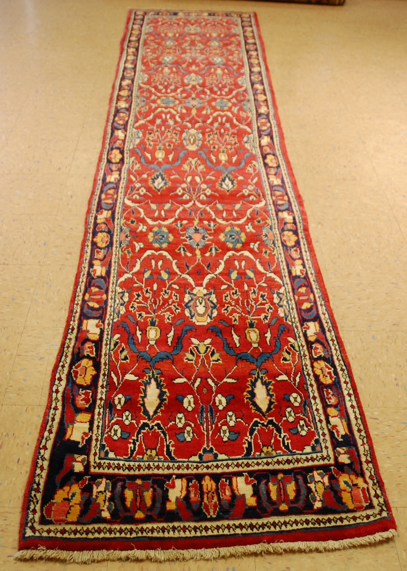 PERSIAN SARUK RUG 2'6" X 12'9" (1 of 15)