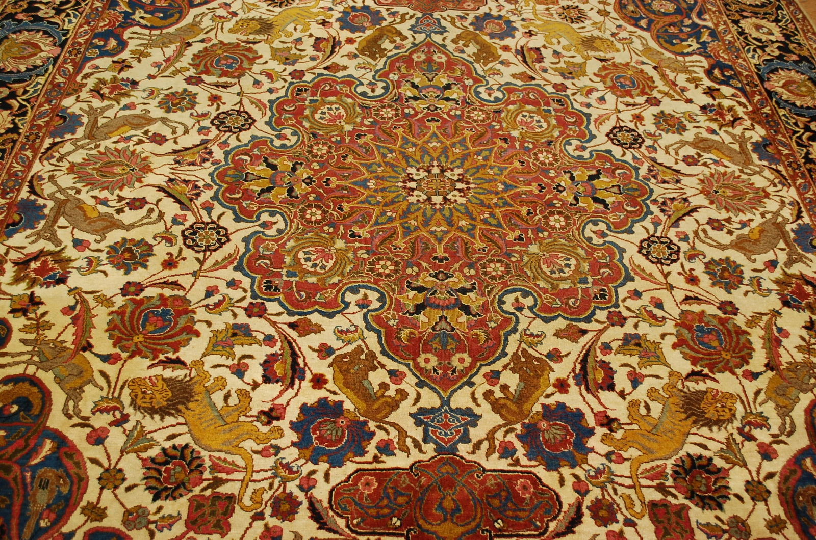 Persian TABRIZ RUG, 9'2" x13' - 6