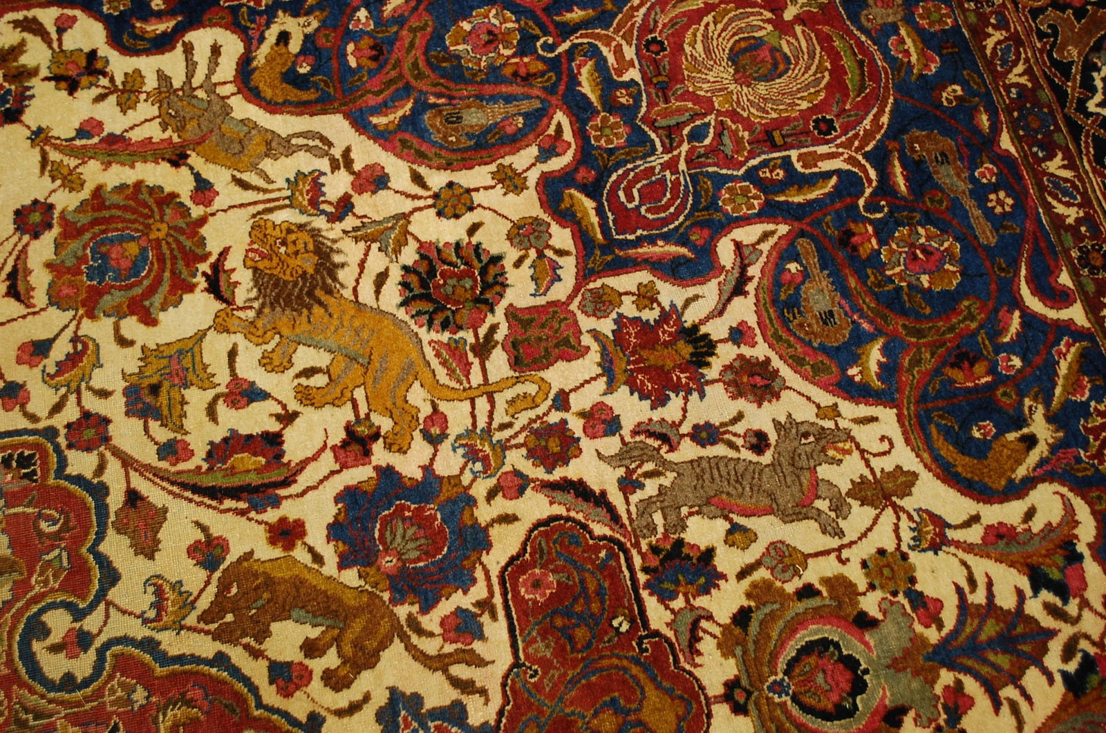 Persian TABRIZ RUG, 9'2" x13' - 8