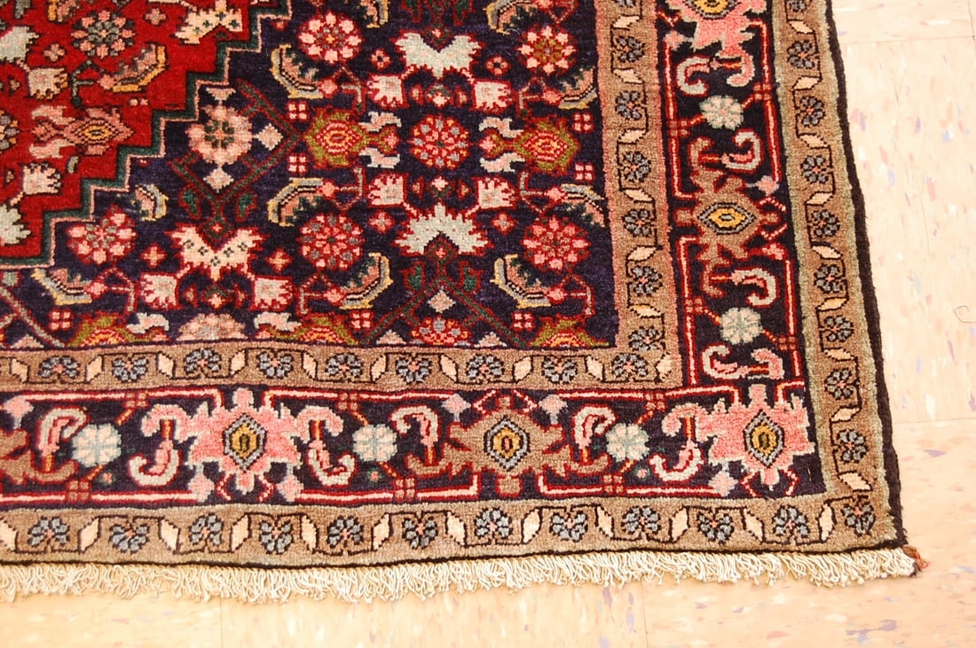 Persian BIJAR RUG 4' 4" x 6' 9" - 2