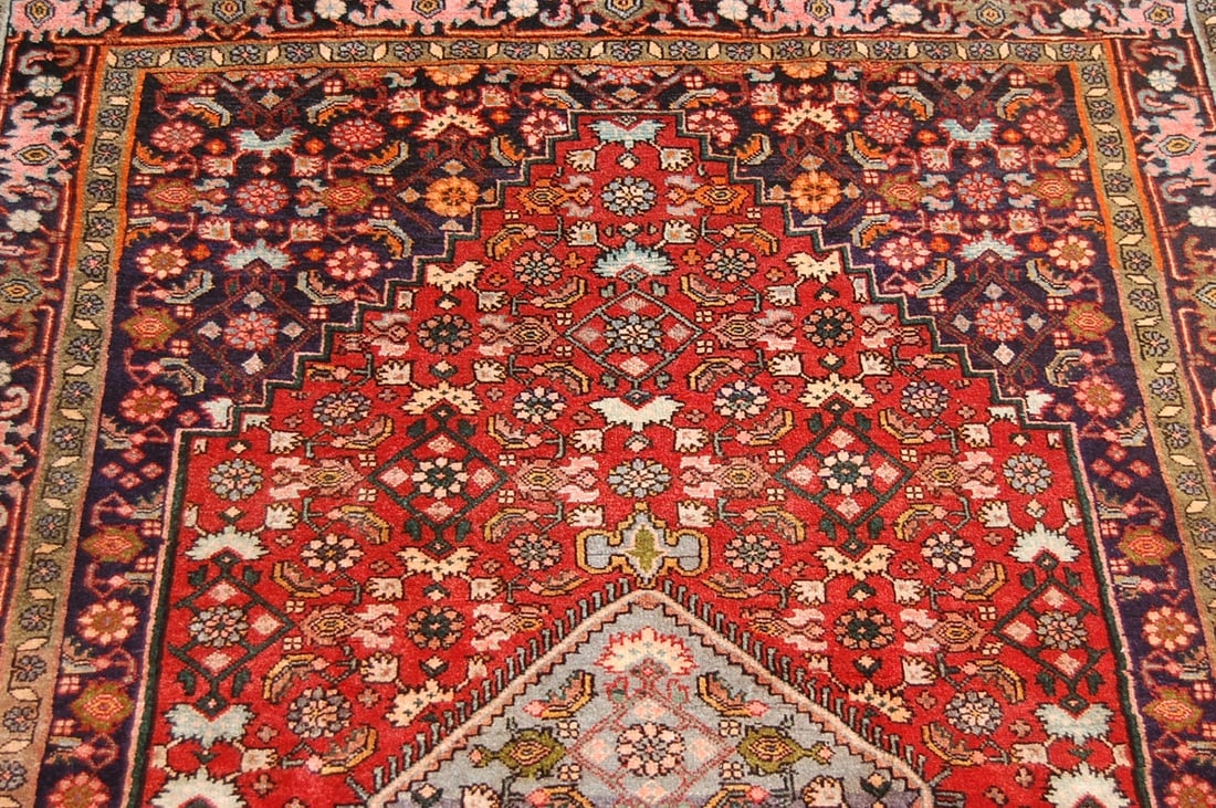 Persian BIJAR RUG 4' 4" x 6' 9" - 4