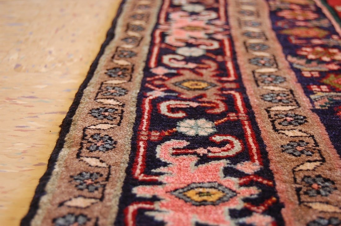 Persian BIJAR RUG 4' 4" x 6' 9" - 7