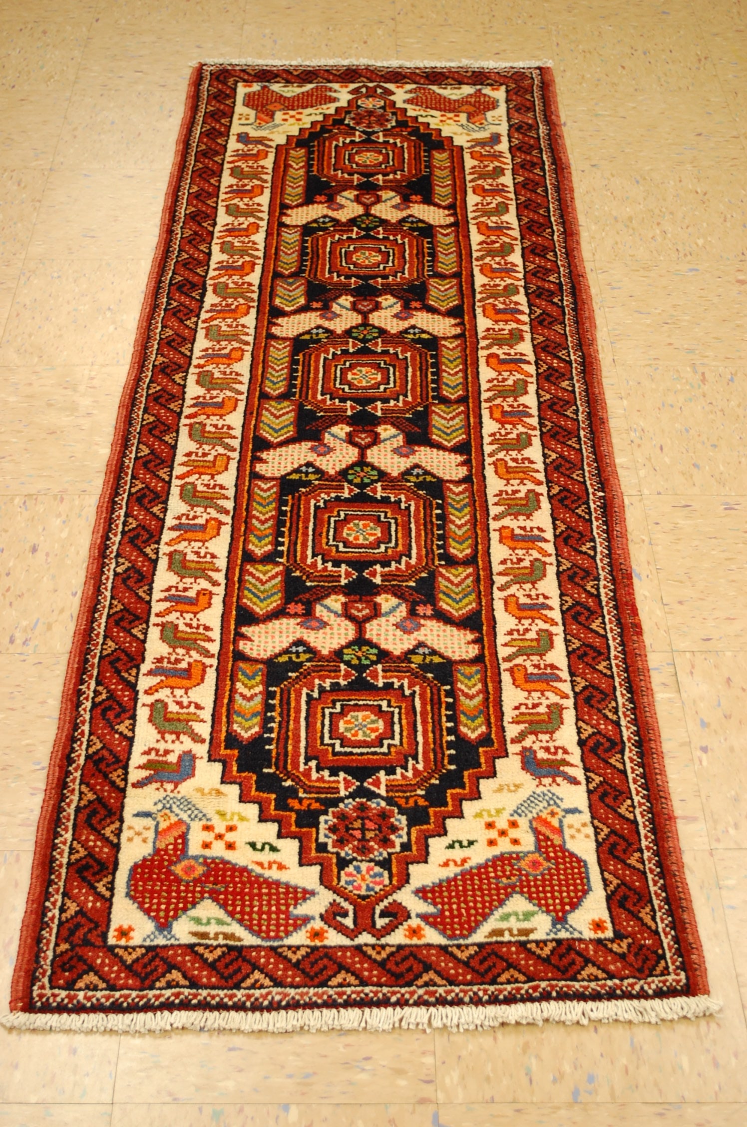 Persian BALOUCH Rug ,2.3x7: Title:Persian BALOUCH Rug ,2.3x7 Description:OLD, ANTIQUE RARE SIZE with BIRD SUBJECT FIELD Persian BALOU CHI ORIENTAL RUG .......size of 2' 3" x 7' ...........all natural Wool woven on cotton