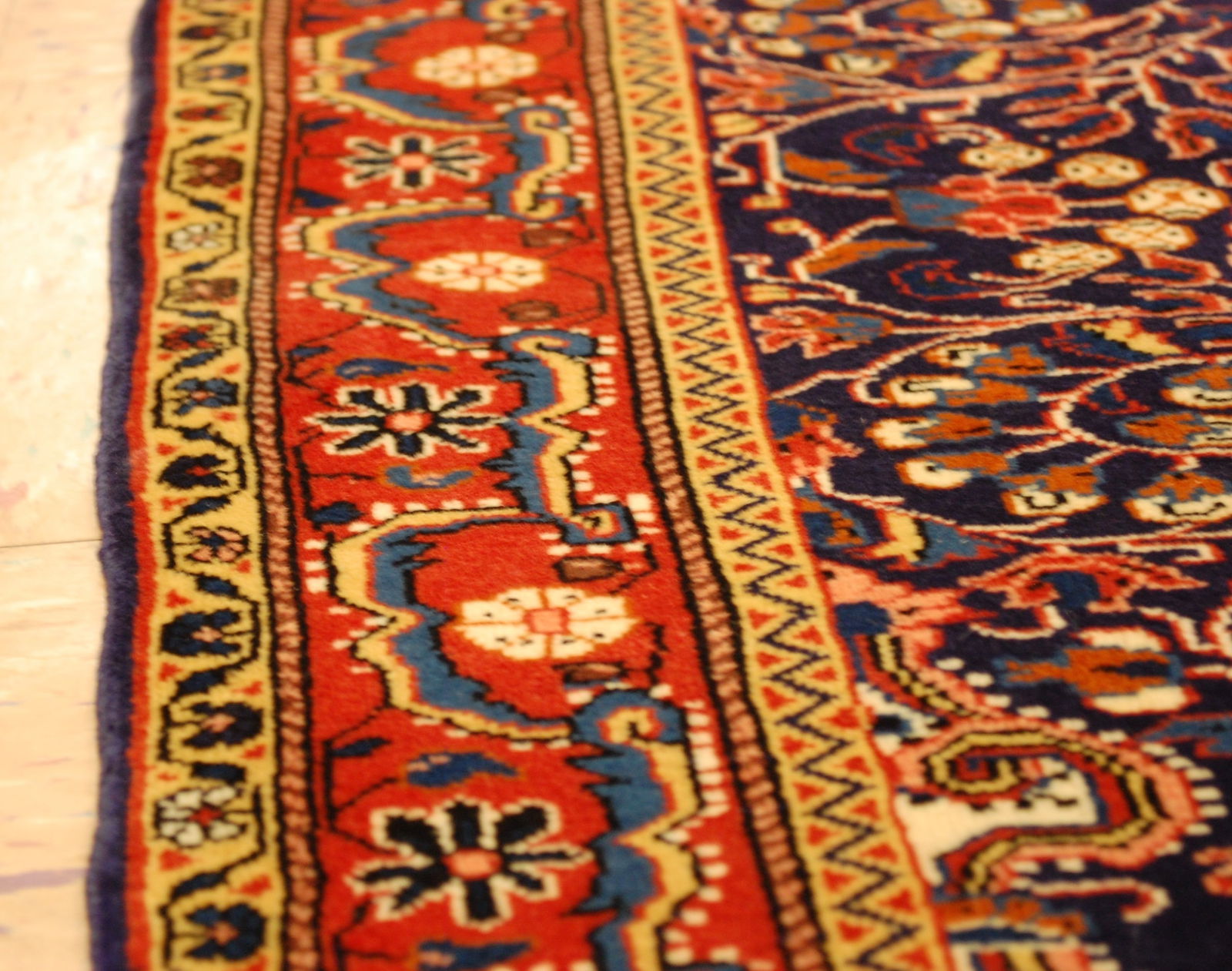 Persian SARUK FERAKHAN RUG 3'8" x 4'10" - 8