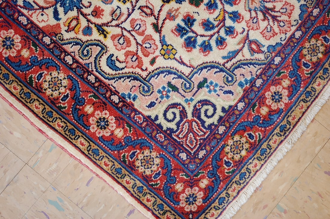 Persian SAROUK RUG 2.2x3.2 - 4