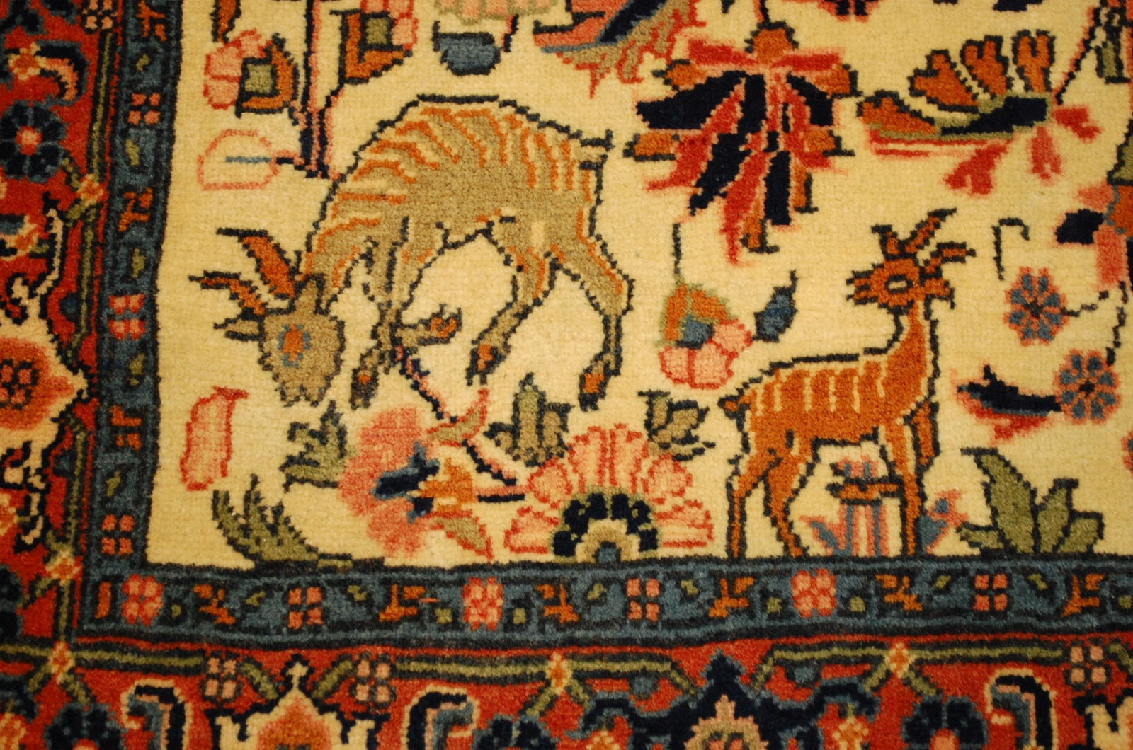 Persian BIJAR ,2'7" x 3'7" - 7