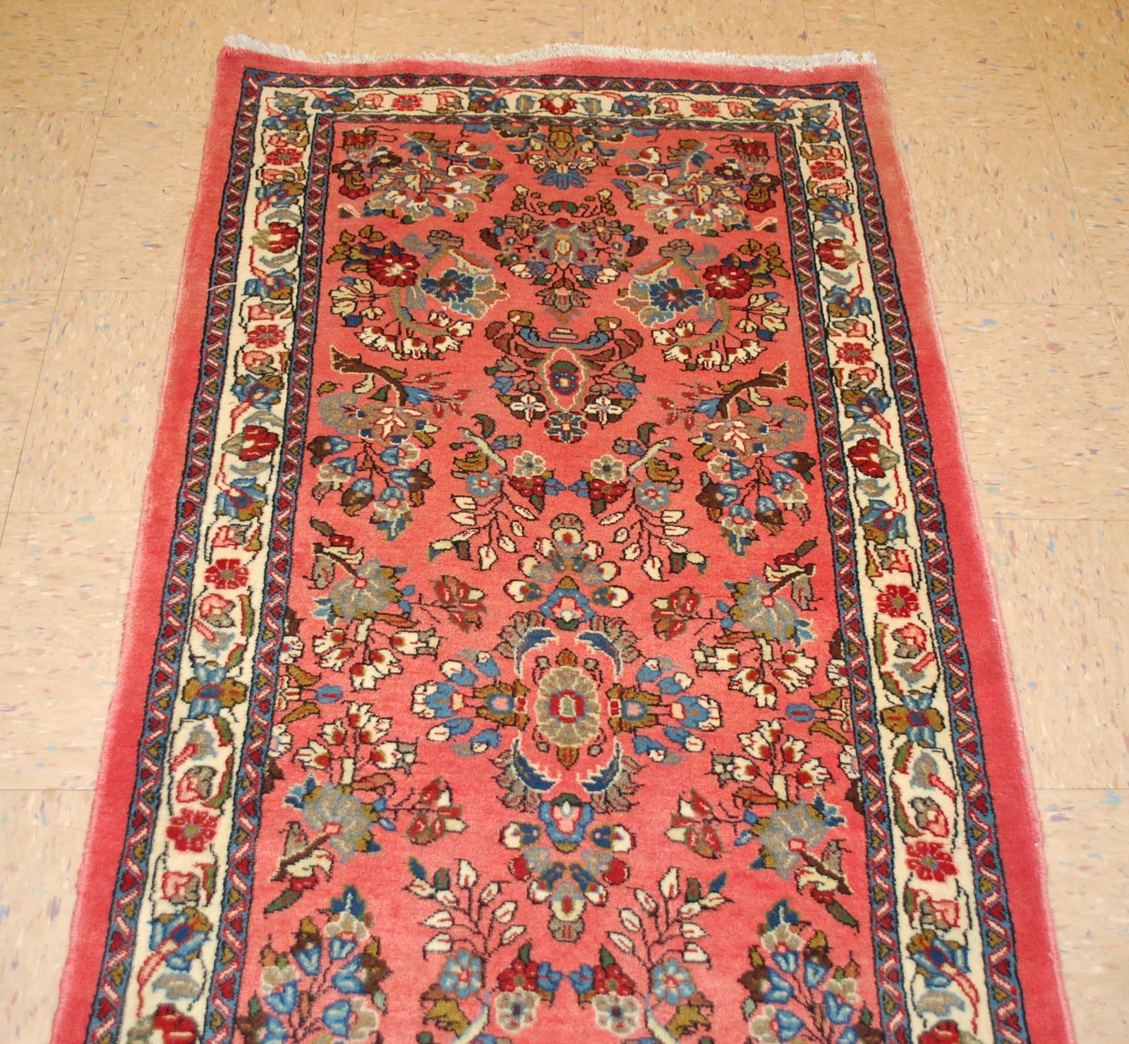 PERSIAN SARUK RUG 2'8" X 6'10" - 2