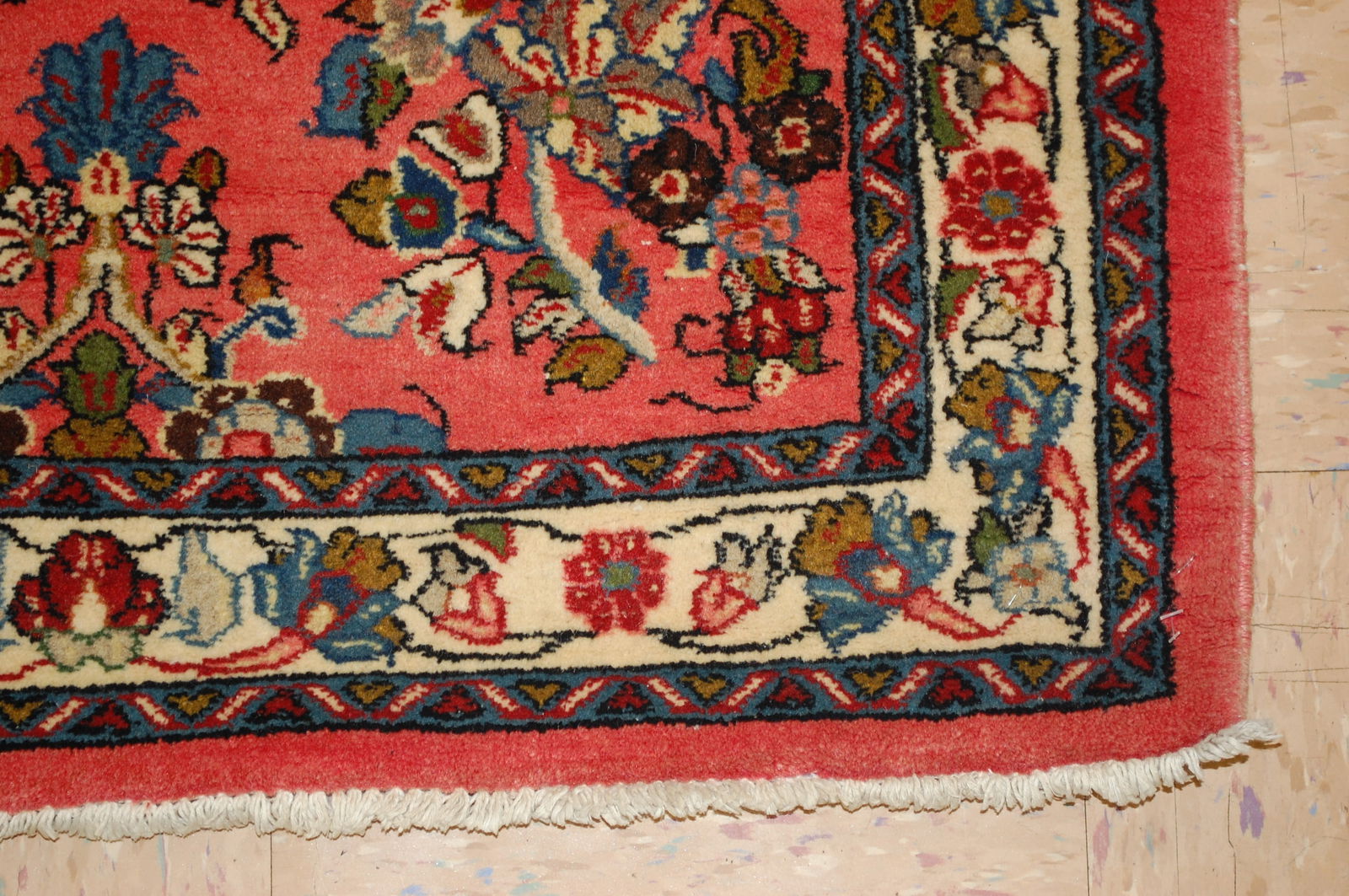 PERSIAN SARUK RUG 2'8" X 6'10" - 7