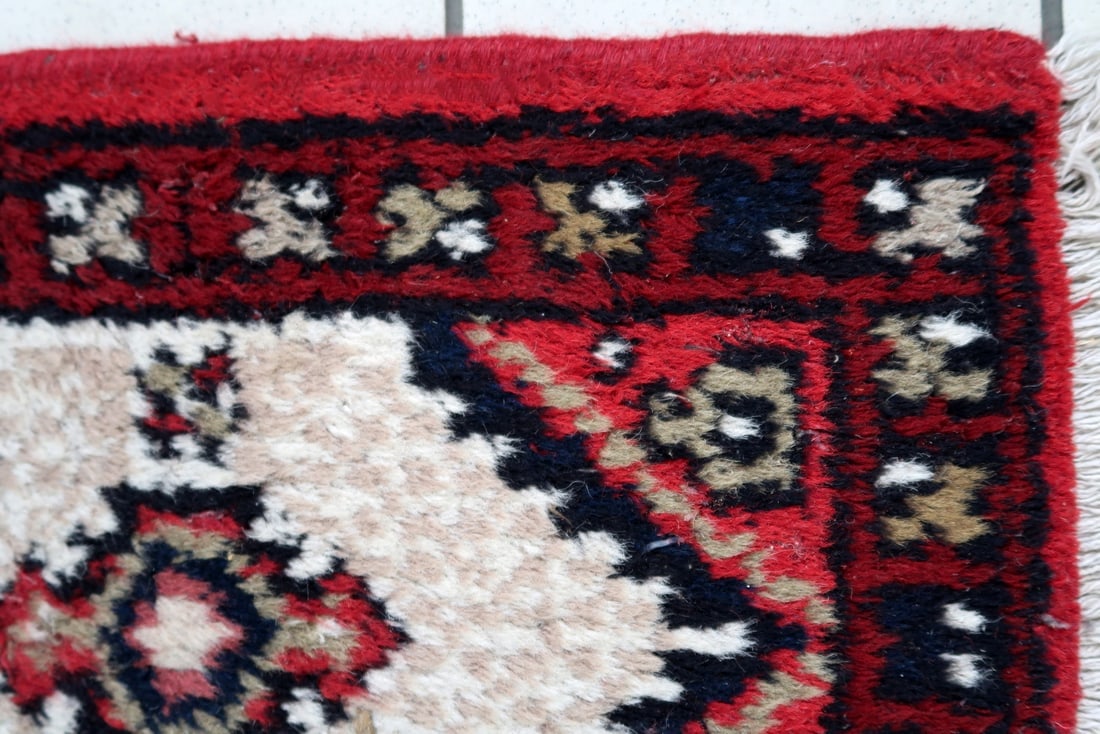 Handmade vintage Afghan Ersari rug 4' x 6' (123cm x 183cm) 1970s - 2