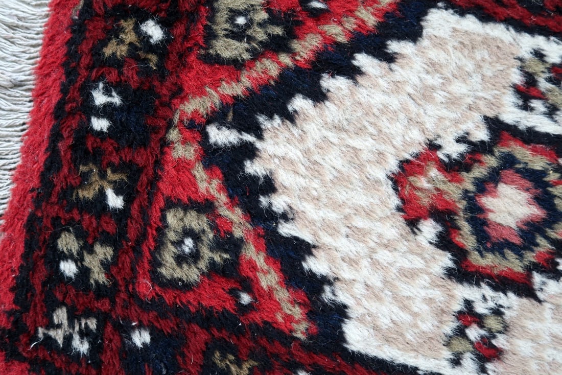 Handmade vintage Afghan Ersari rug 4' x 6' (123cm x 183cm) 1970s - 5