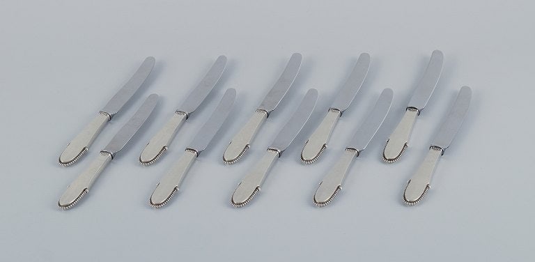 Georg Jensen Beaded. A set of ten fruit knives in sterling silver. Stainless steel blade.: Title:Georg Jensen Beaded. A set of ten fruit knives in sterling silver. Stainless steel blade.Description:Georg Jensen Beaded. A set of ten fruit knives in sterling silver. Stainless steel blade.