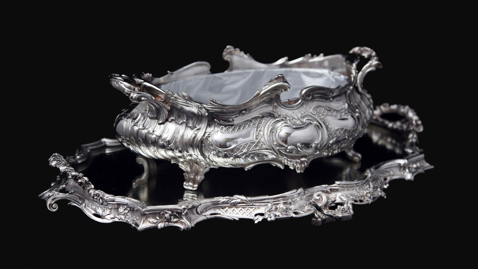 French: 2pc. Antique 19th Century Silver Plate Table Centerpiece, Excellent Condition, Rocaille - 3